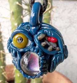 Dichro pendant (glass necklace)