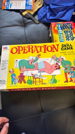 Vintage 80s operation game