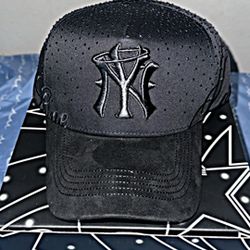 31 Hats 2 Aniversario 