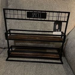 Rae Dunn Spices Rack (read).