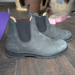 Blundstone, black, size 6 (AU)