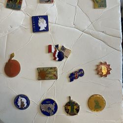 Statue Of Liberty Pins 