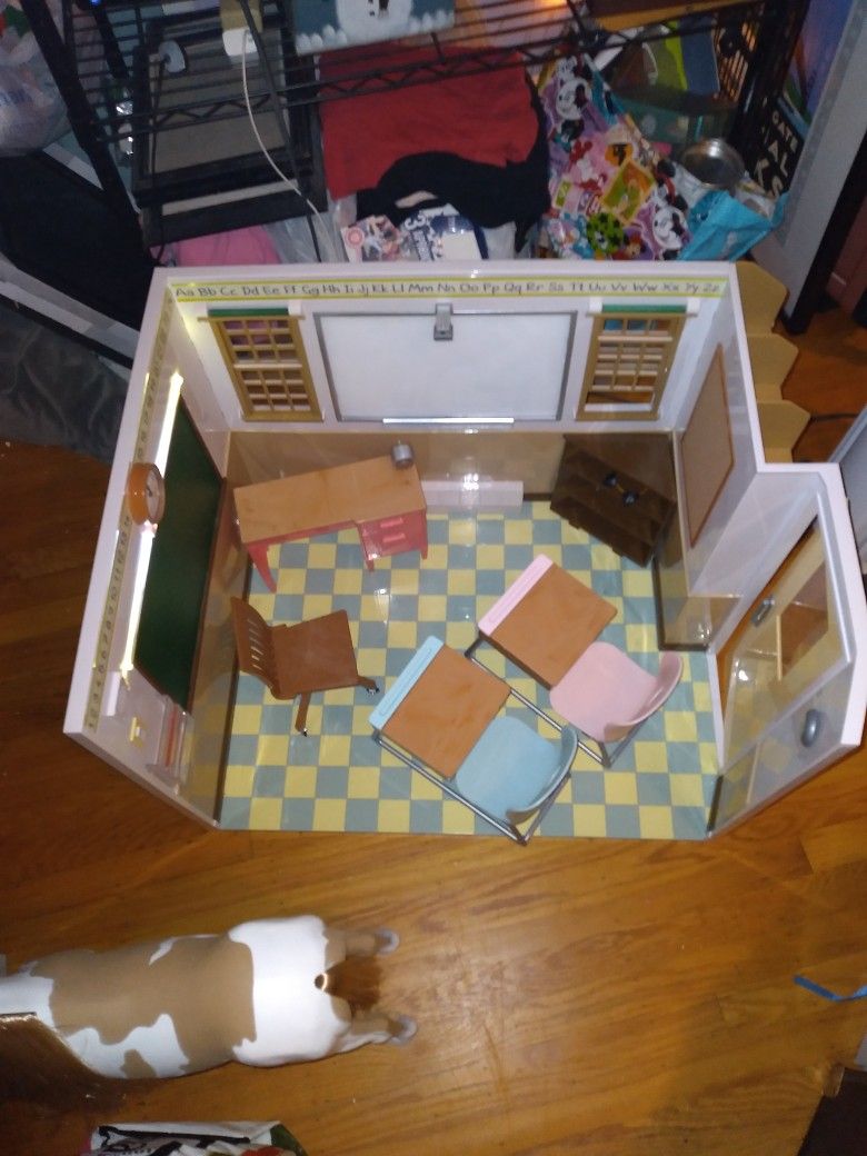 Doll School Room