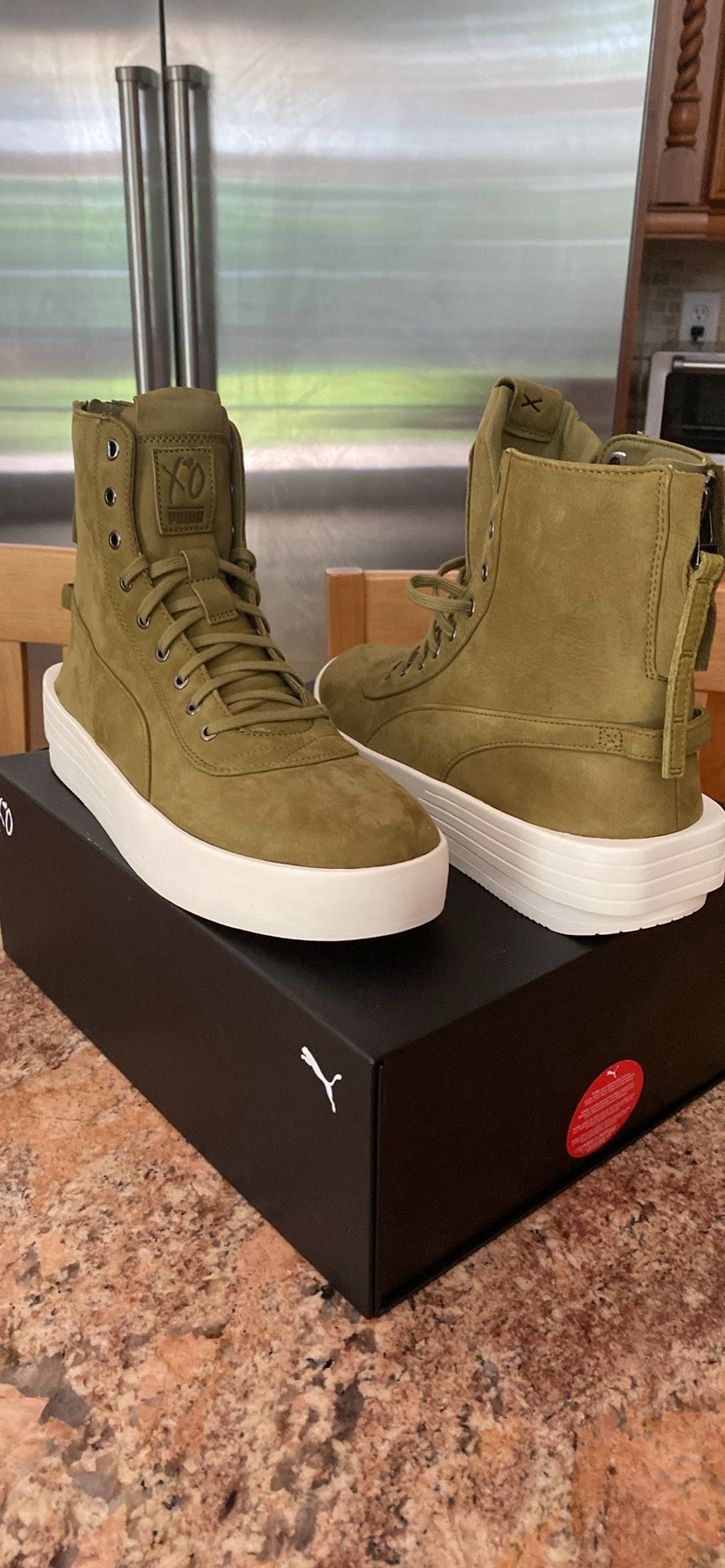 Puma X The Weeknd XO High Tops Sneakers Shoes Size 9.5