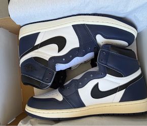 BNIB NIKE AIR JORDAN RETRO 1’s- Size 8.5