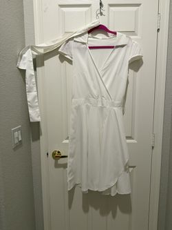 Adorable White Short Sleeve Dress