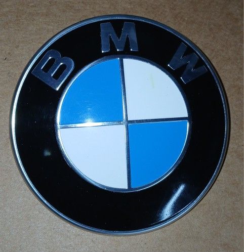 BMW X5 OEM EMBLEM