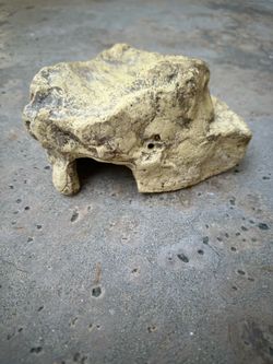 Terrarium rock