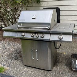 Free! Jenn-Air Gas Grill