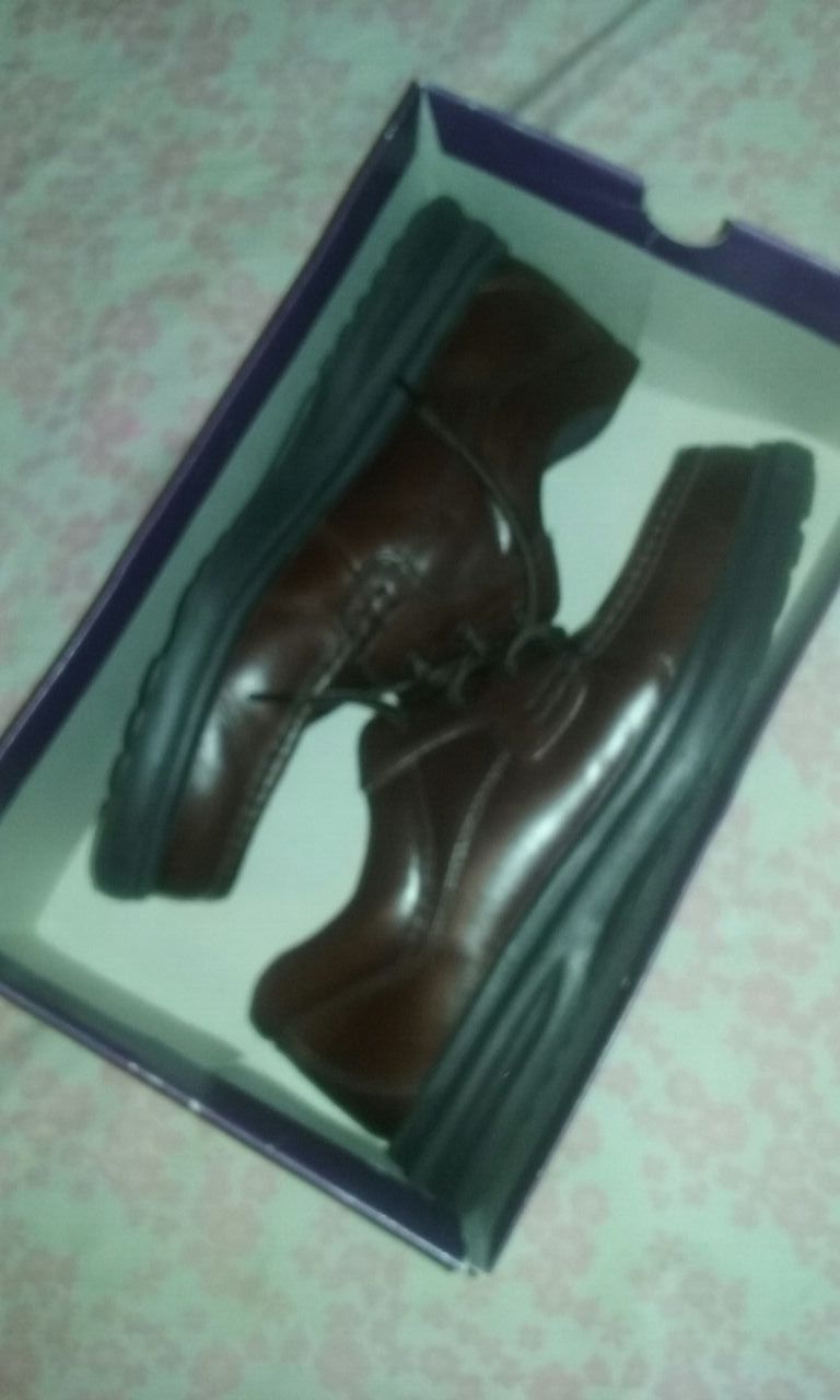 Size 9 Men Hush Puppy Shoes