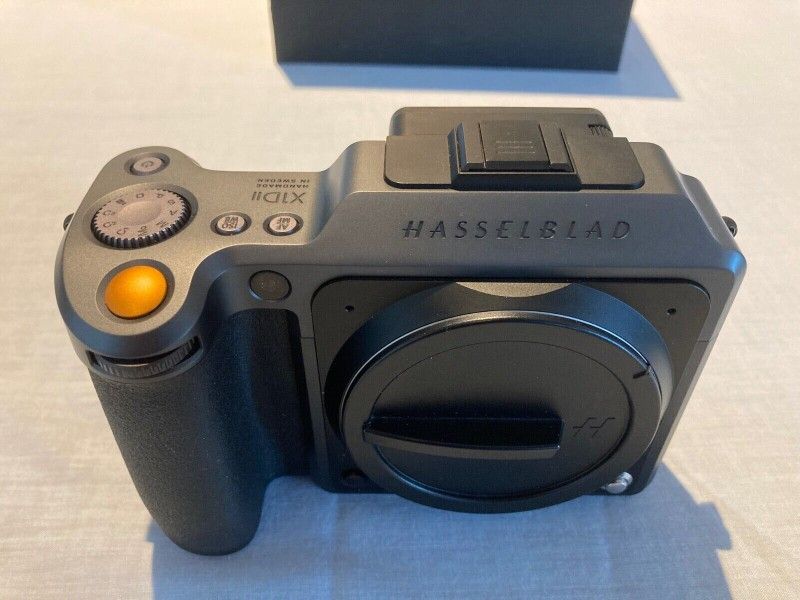 Hasselblad x2d 100c mirorless digital camera
