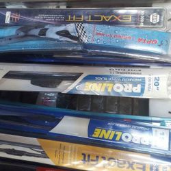 Windshield Wipers Brand Spanking New  $5 Each Must Buy 4 Or More!!!