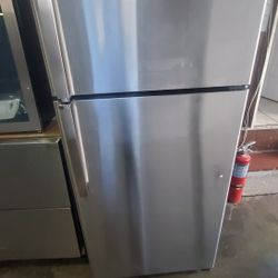 GE 28 inches stainless 2021 great condition  warranty  ready to deliver..$475..free delivery curbside..drop off..