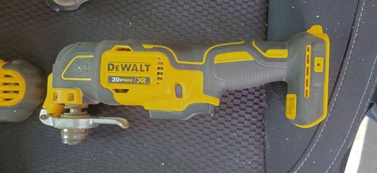 Dewalt 20v max oscillating/ multi-tool and 2ah battery