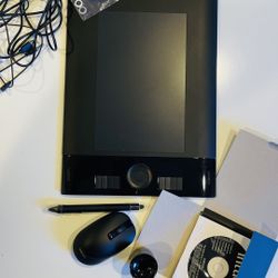 Wacom Intuos 4 medium drawing tablet 