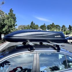 Sportmart/thule 16 Cargo box
