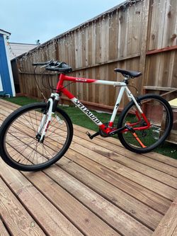 Bicicleta 26 en muy buenas condiciones llantas de carrera nuevas nunca usada
