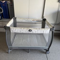Pack N Play Bassinet Combo