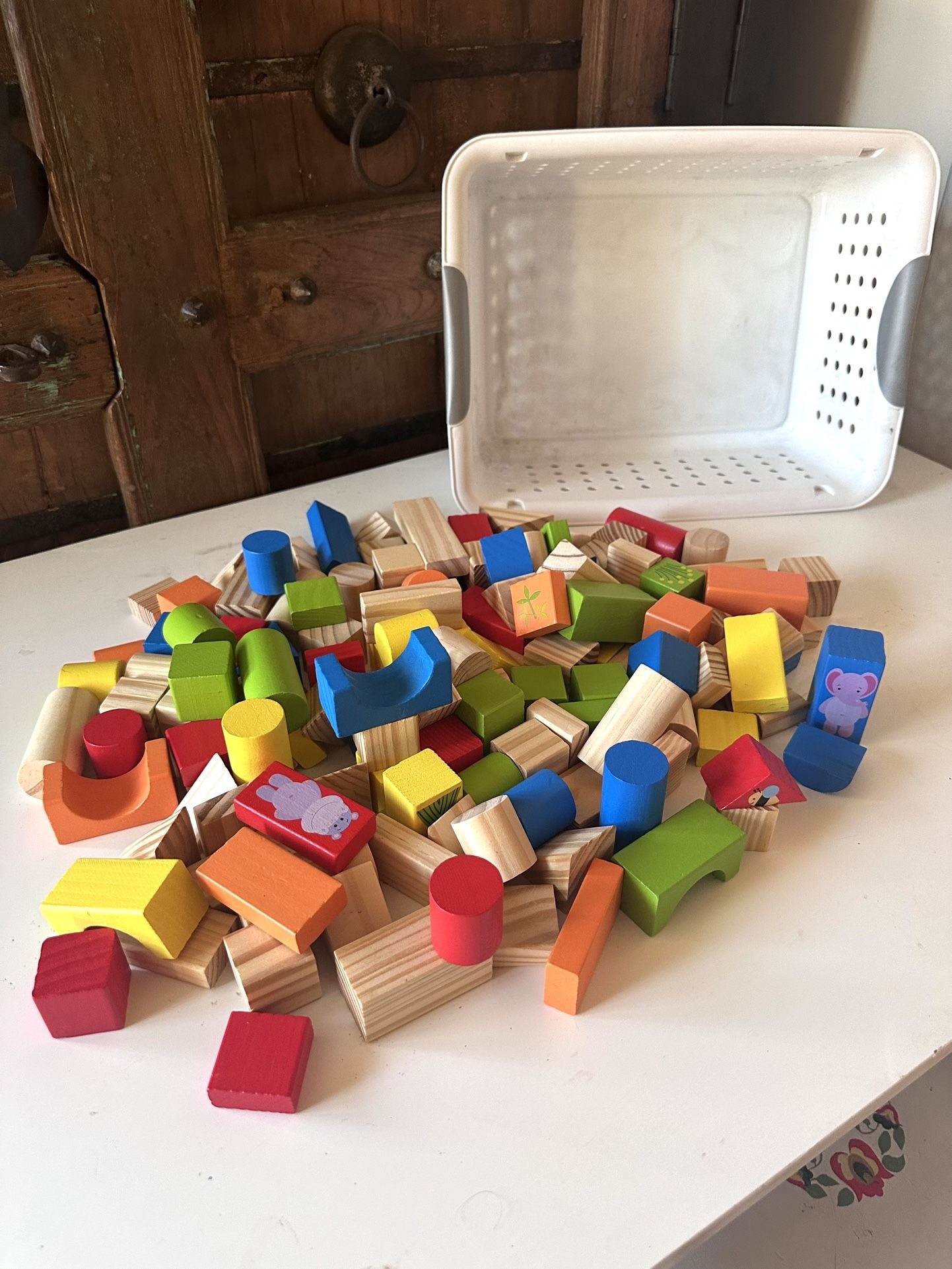 Lakeshore Kids Wooden Bundle Blocks 