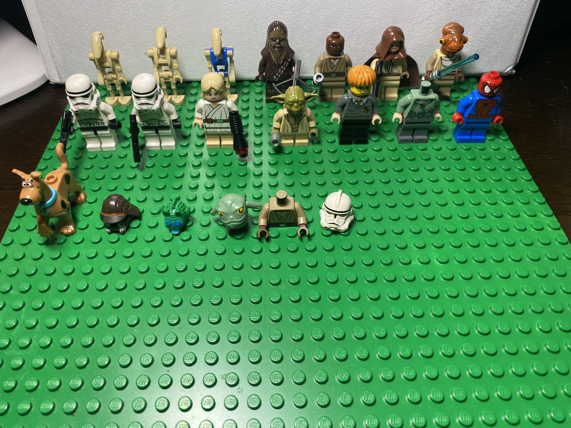 Lego Star Wars and Misc. Minifigure Lot