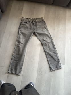 Levis