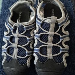 Toddlers Boy's Shoes (Old Navy), Size 9