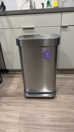 Simple human Rectangle Step Trash Can