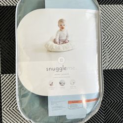 Snuggle Me Pillow 