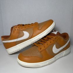 Nike Dunk Low SE Monarch 