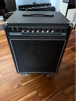 Acoustic B100 Bass Combo Amp