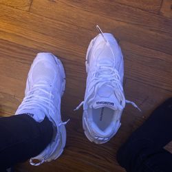 Balenciaga Runner White Size 11