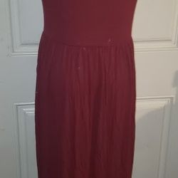 VIIShow Burgundy/Maroon Short Sleeve Maxi Dress with Two Side Pockets (Size M)
