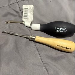 Wonderart and Loops & Threads Latch Hook Tools. (4x$20)