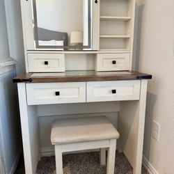 Makeup Vanity