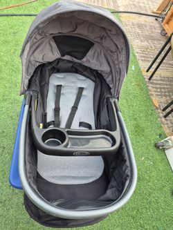 GRACO// REVERSIBLE STROLLER SEAT// ONLY SEAT STROLLER NOT INCLUDED