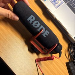 RODE Video mic Go camera-Mount Shotgun microphone 