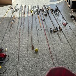15 quality  fishing Poles, Reels, Lures, Boxes Accessories , Electramate 12v DC