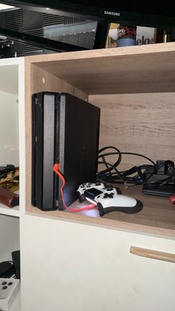 PS4 s