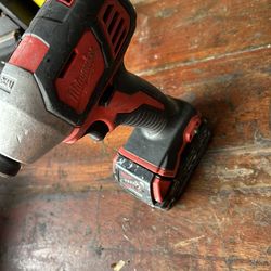 M18 Milwaukee Impact Driver