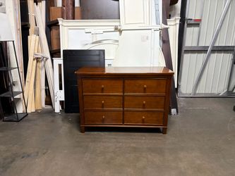 Kids dresser read description $149