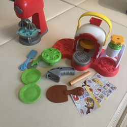 Playdough Kitchen Creations Oven & Mixer
