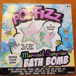 Popfizz Mermaid Surprise Bath Bomb Mix & Mold Your Own Bath Bomb
