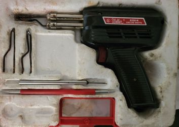 Weller 8200PK Dual-Heat Soldering Gun Kit With Case $30