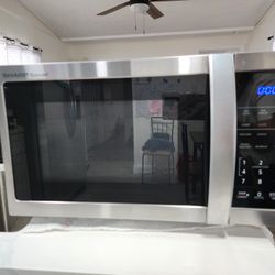 Sharp Carousel Microwave 