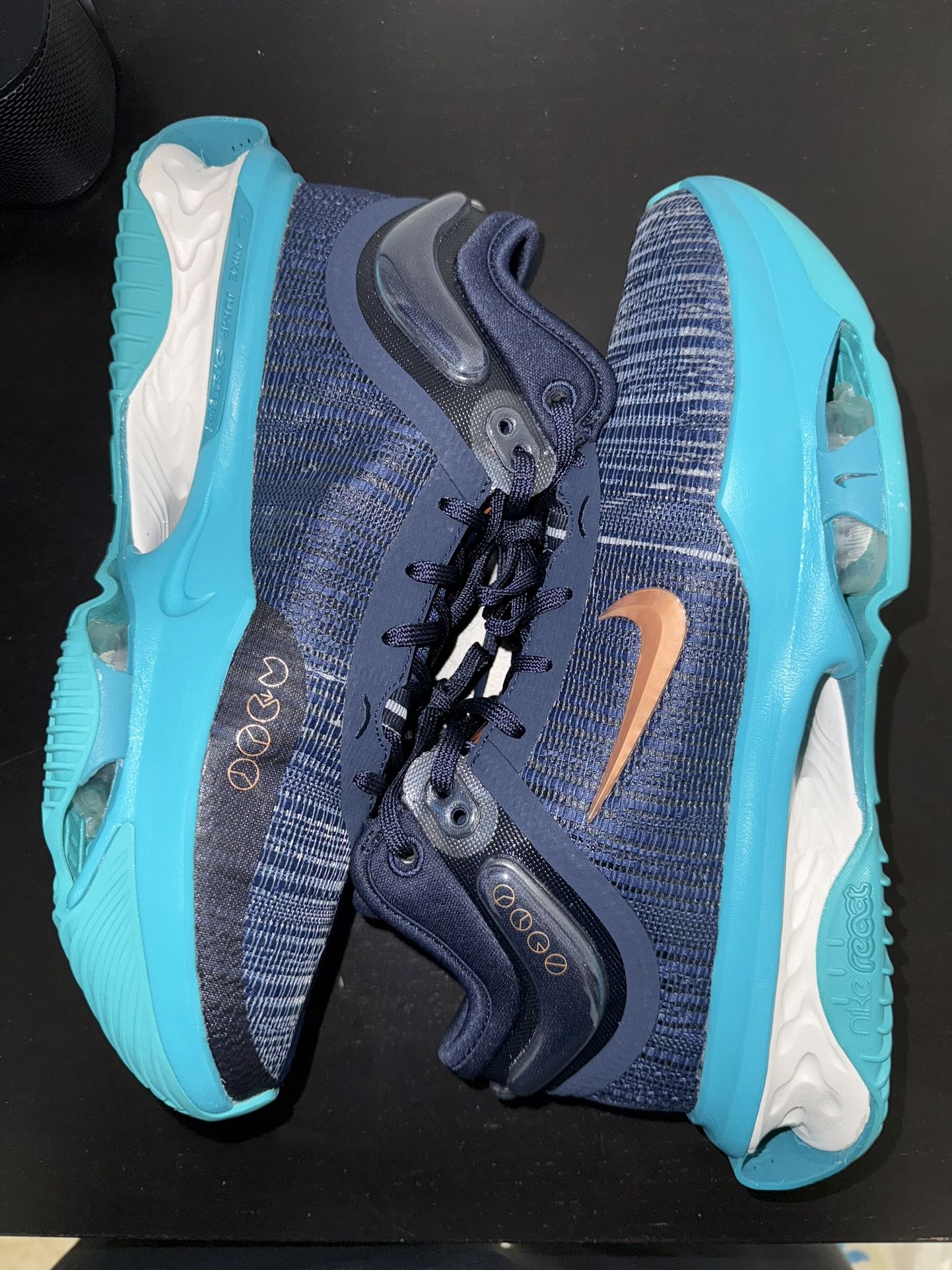 Nike Air Zoom GT Jump Size Basketball Shoes