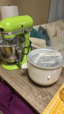 Kitchen aid Artisan mixer