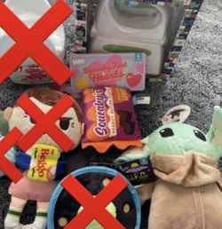  Toys ⭐️NWT⭐️ For Small Dogs