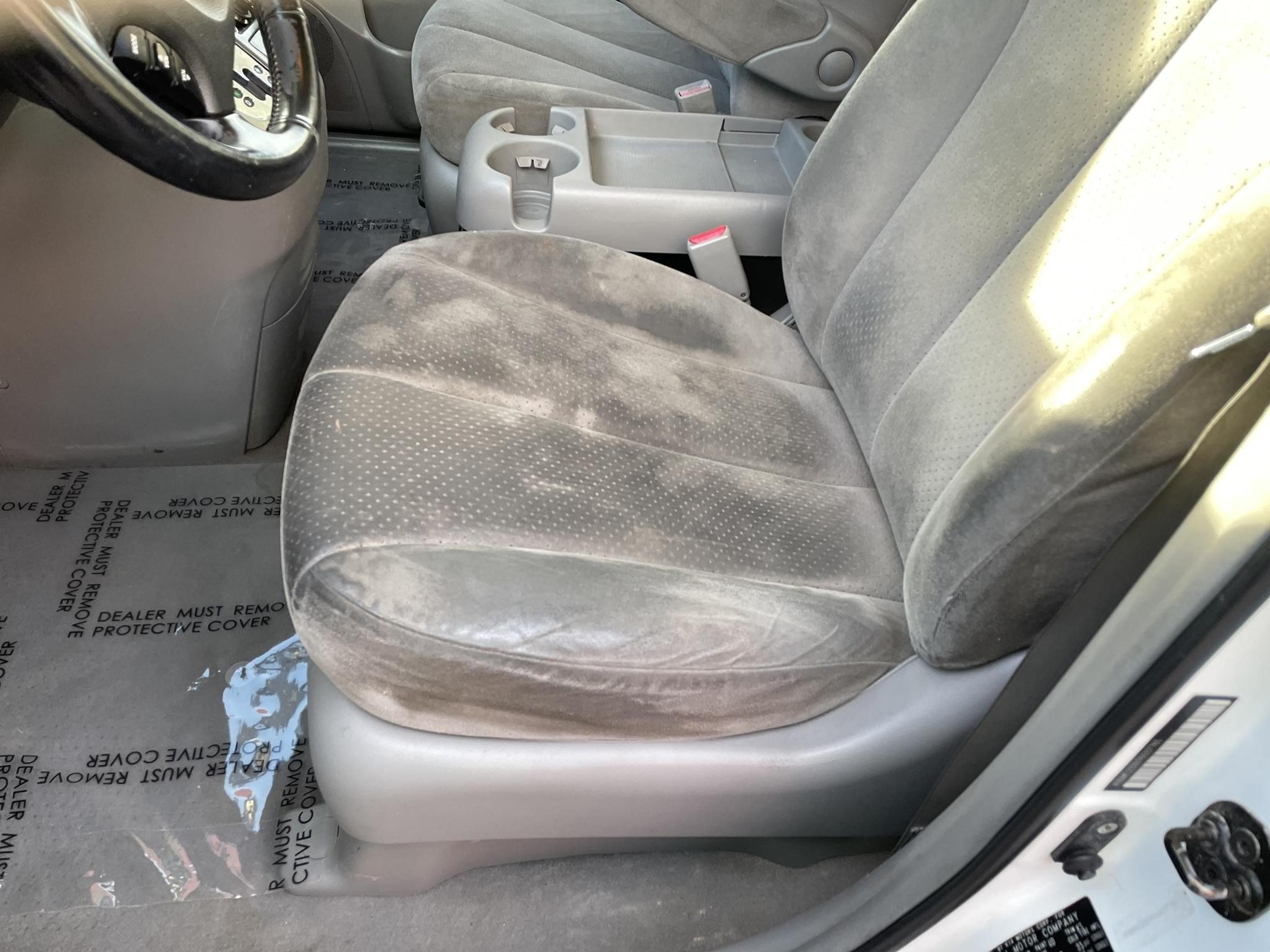 2007 Hyundai Entourage