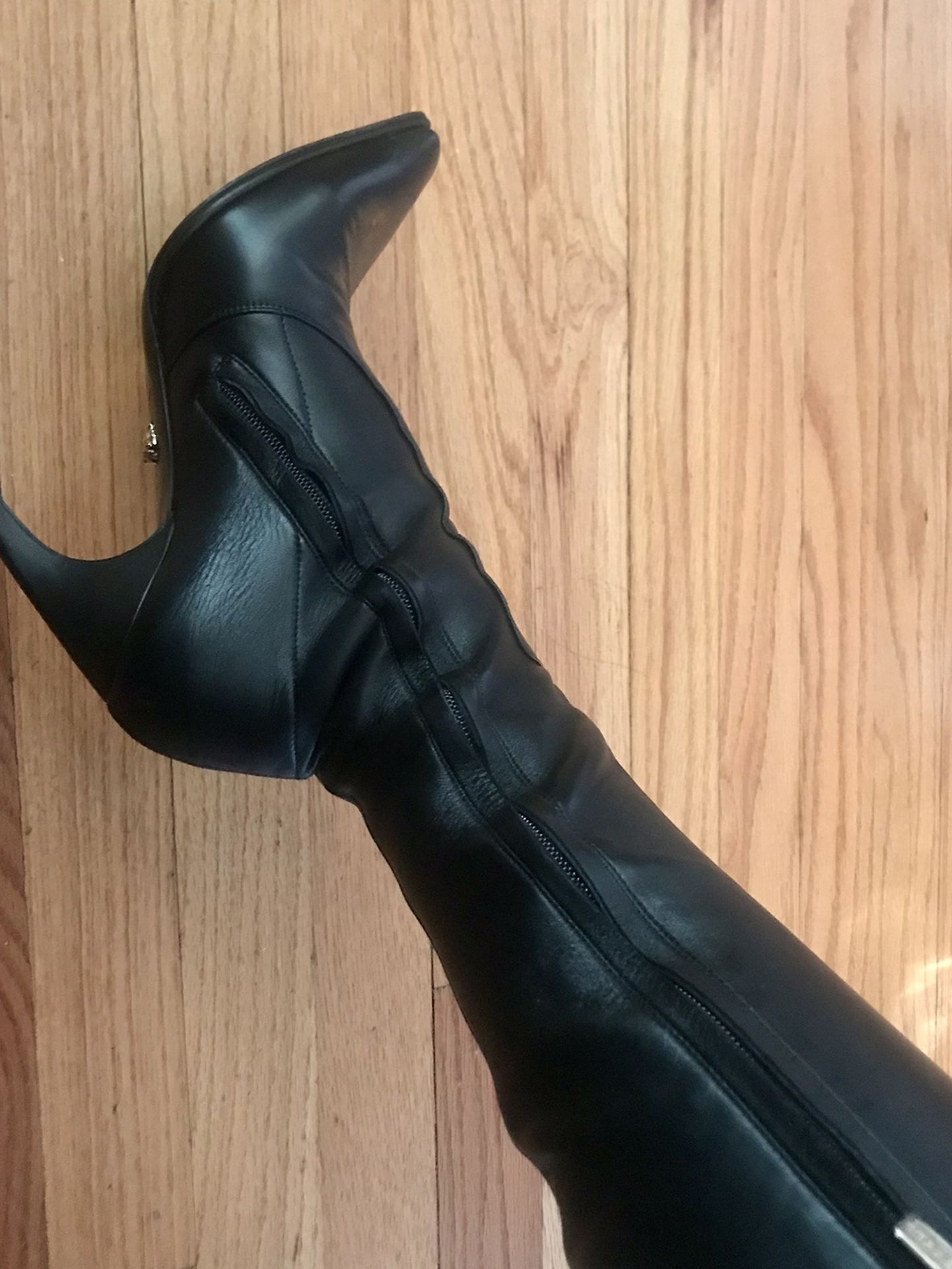 Versace Black Leather High Heel Boots EU 37 Worn Only Once