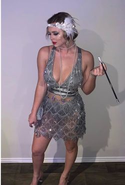 Women's Glitter Sexy Deep V Neck Sequin Beaded Halter Bodycon Mini Nightclub Party Dress